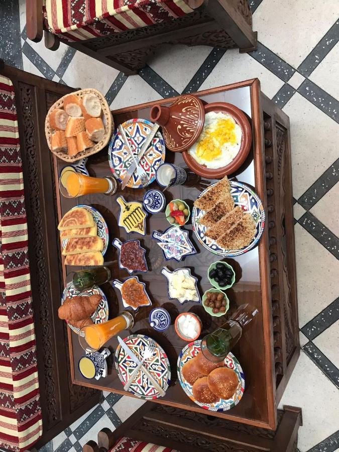 Dar Layali Fez Hotel Bagian luar foto